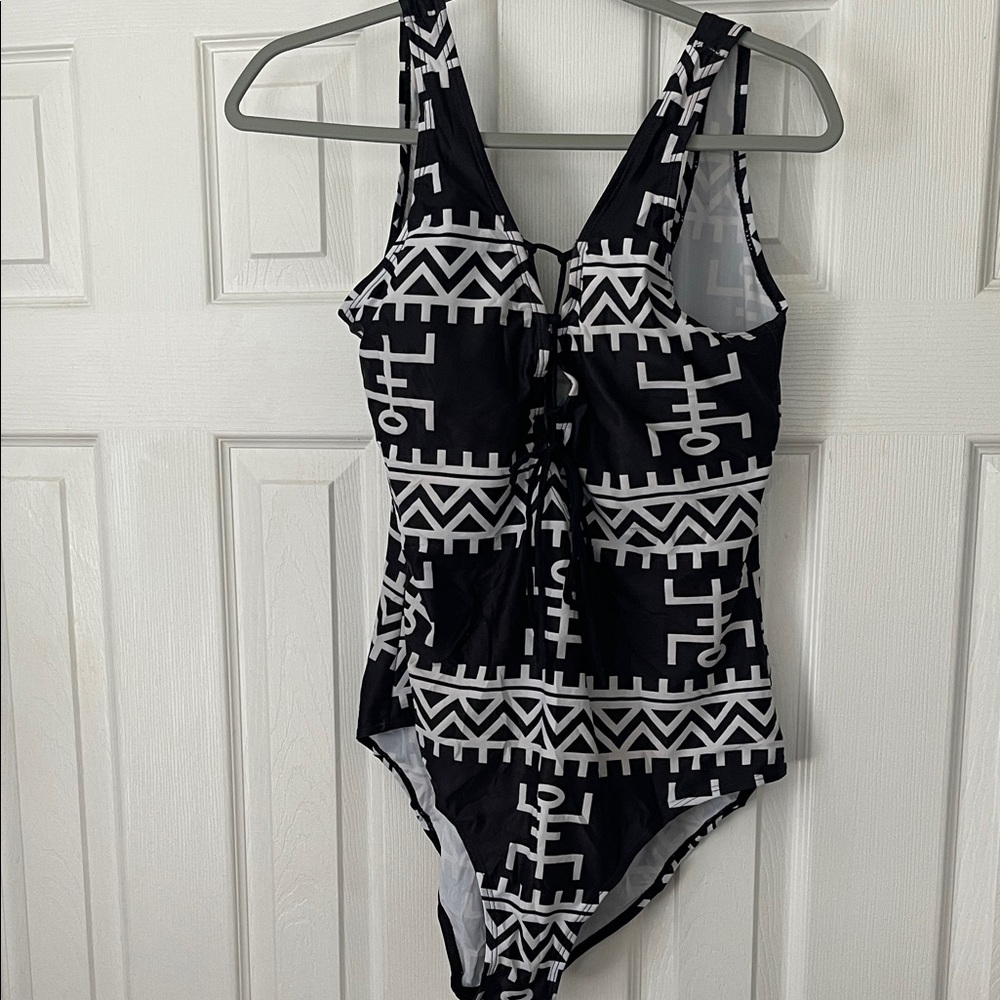 Black and White Patterned Swimsuit